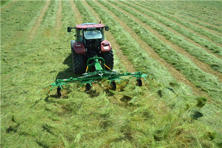 Tedd-Air 574T - 19' 4 Rotor Tedder